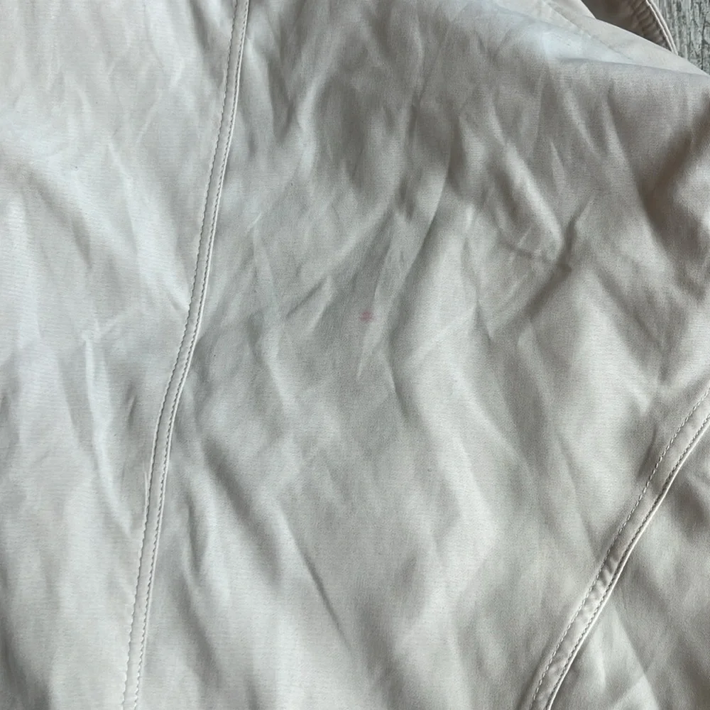 Dolce & Gabbana Cream Neutral Coat with‎ Waist Tie Size XXL